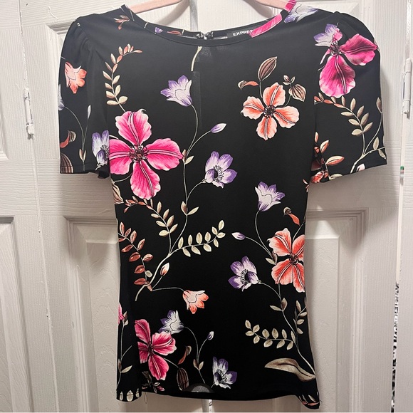 SALE - Express Black Floral Blouse - Picture 3 of 7